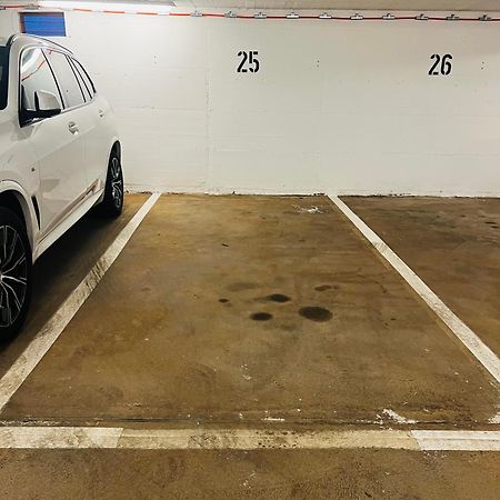 ברלין Ladenwohnung In Kreuzberg Mit Parkplatz In Einer Tiefgarage מראה חיצוני תמונה