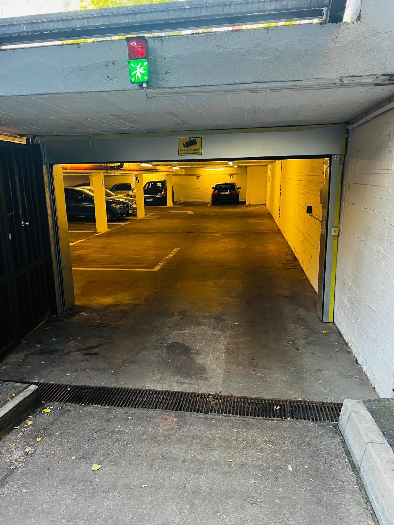 ברלין Ladenwohnung In Kreuzberg Mit Parkplatz In Einer Tiefgarage מראה חיצוני תמונה