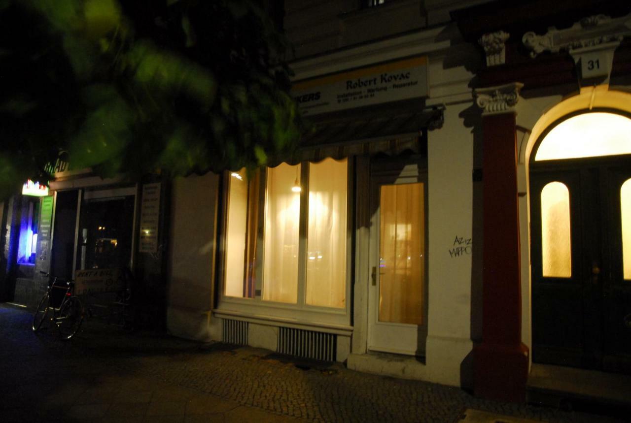 ברלין Ladenwohnung In Kreuzberg Mit Parkplatz In Einer Tiefgarage מראה חיצוני תמונה